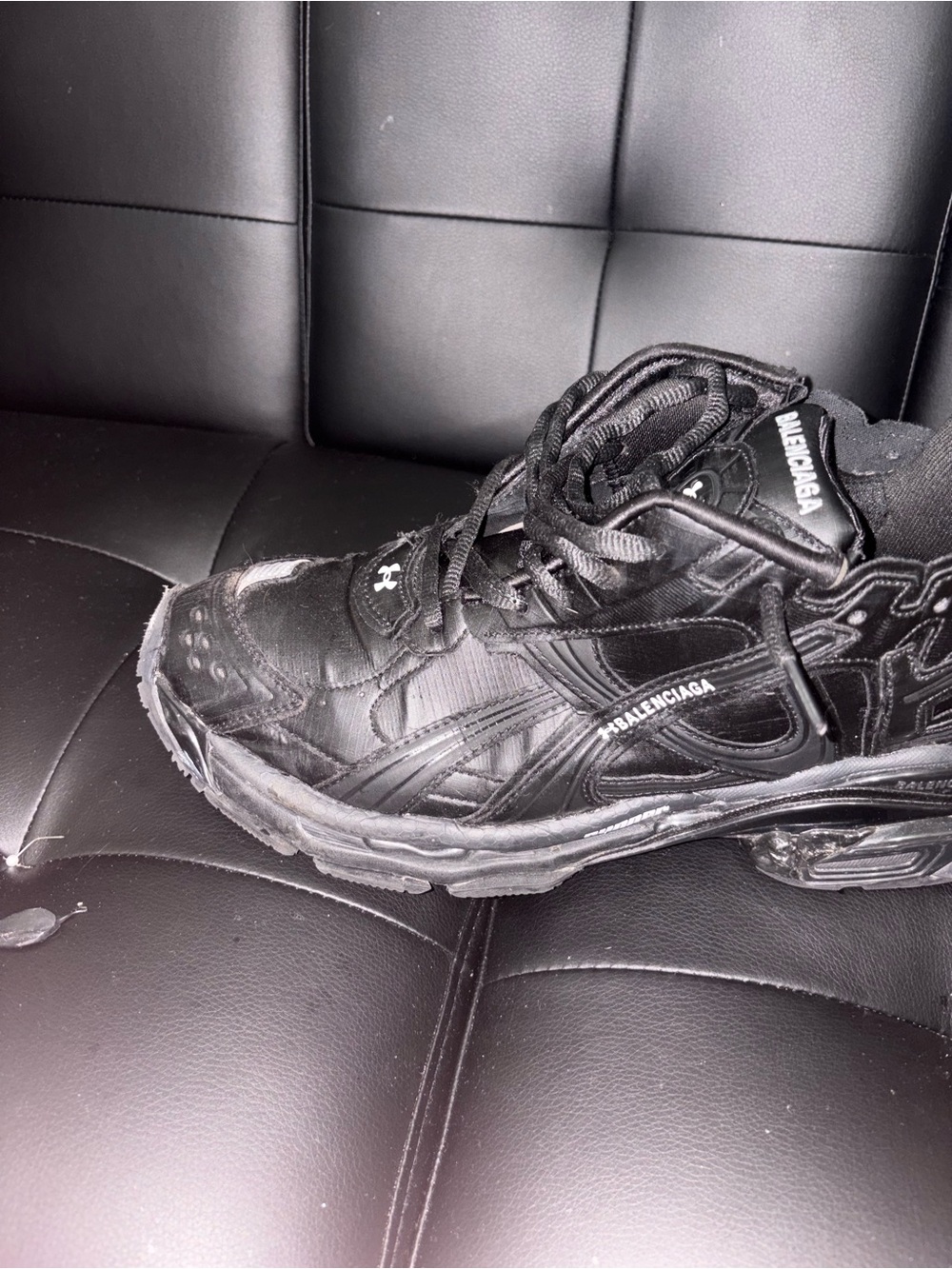 Balenciaga x Under Armor collab runners - Picture 9 of 9
